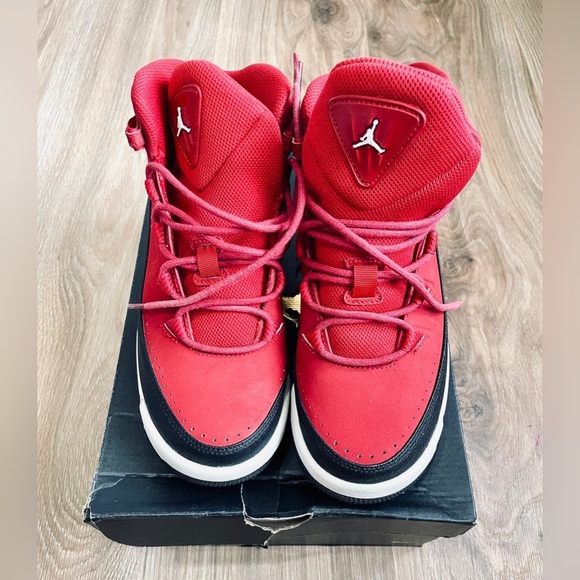 Air Jordan 12 Retro BG 807718-601 Size 7 Y EUC - Picture 8 of 8